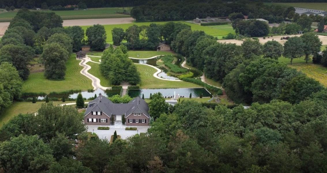 Landhuis Hotel De Hilkensberg Broekhuizen  Exterior foto